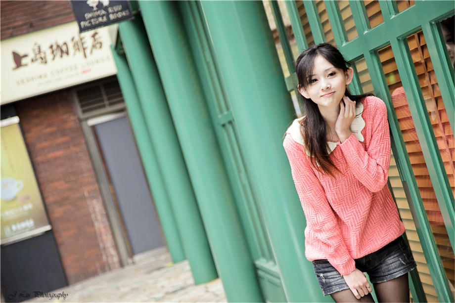 少妇妇女受暴口述实录,那晚爸爸把我压在床上想与我发