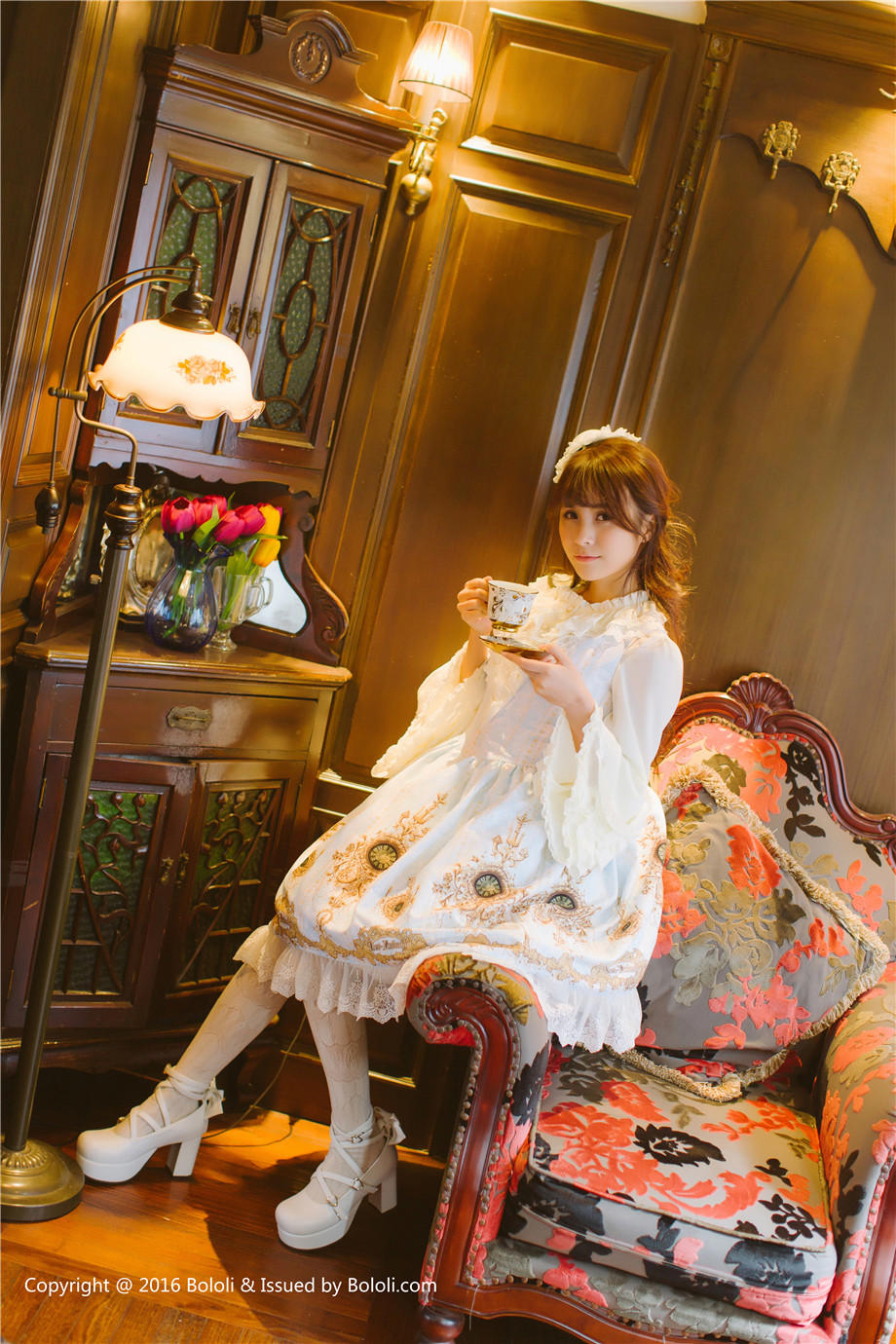 在办公室和女上司的一段秘密情缘