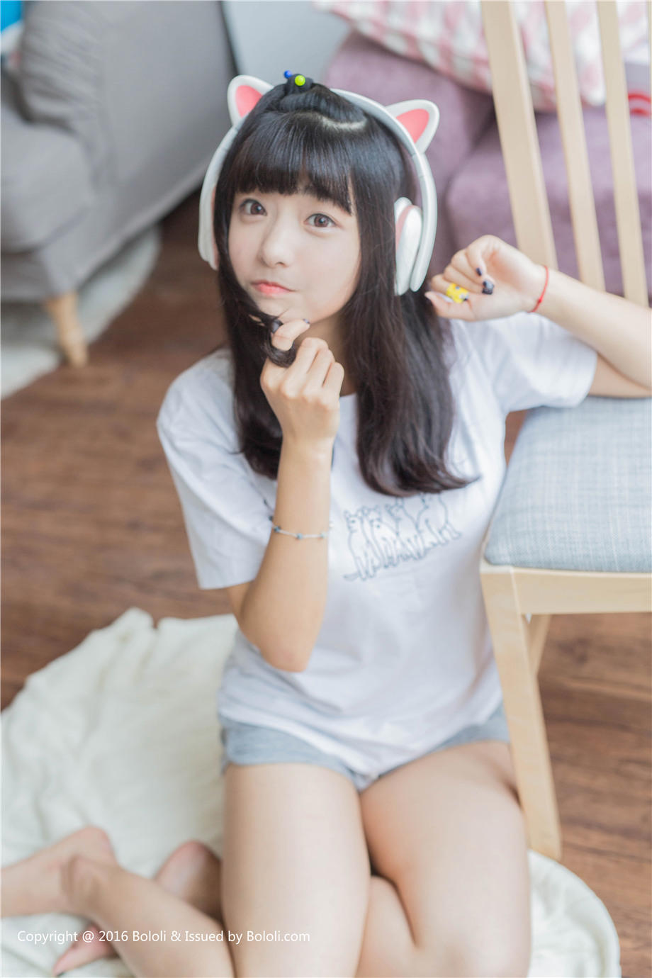 干爹夺走我初夜后竟装成陌生人