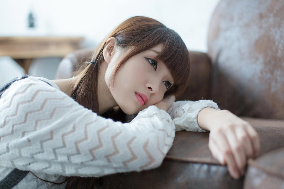 妻子跟情人,我该做哪个?