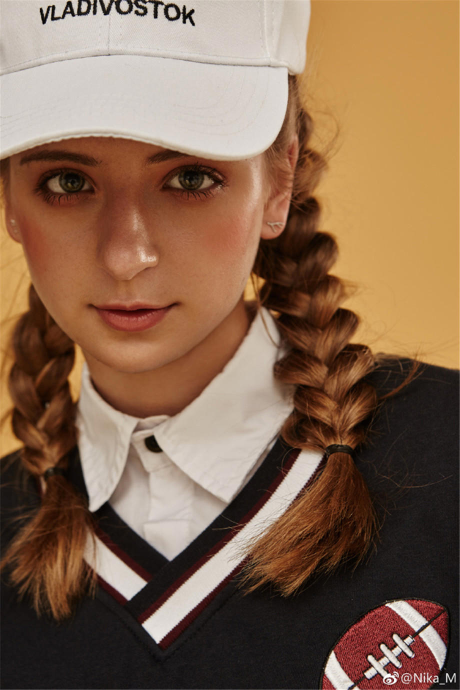 丈夫出轨 无知小三反安慰妻子