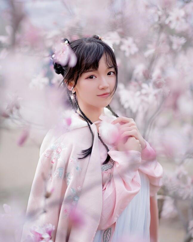 经不住美色最终我失去了爱情