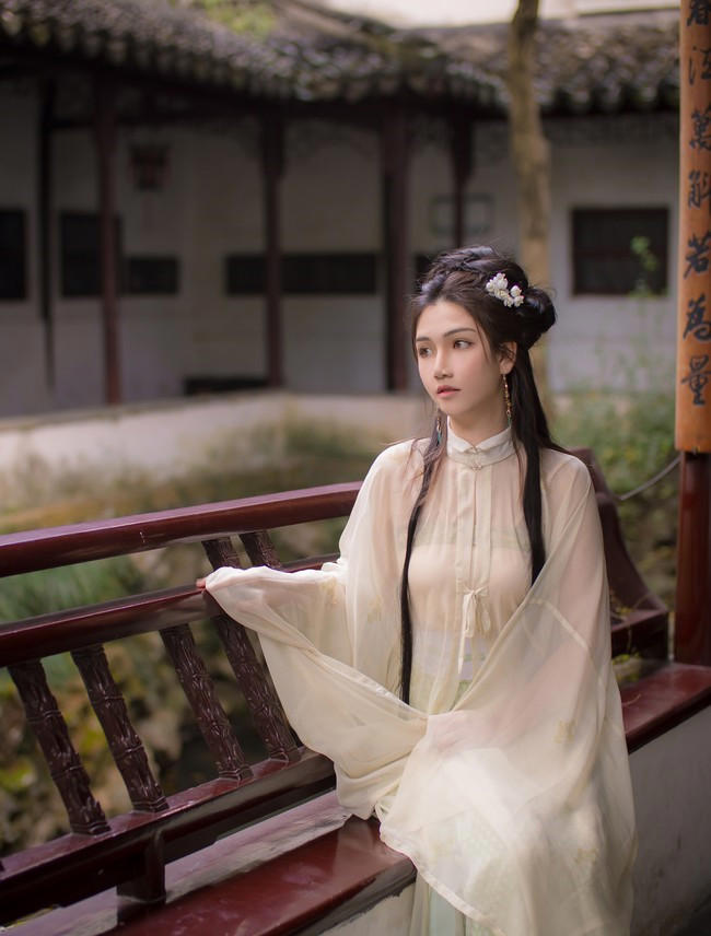 为了一个虚幻的诺言