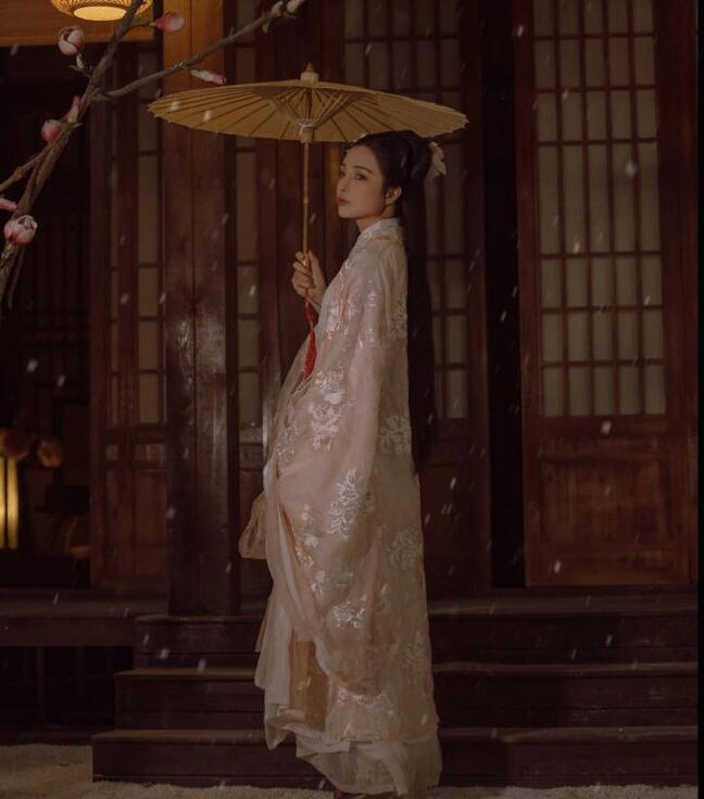 口述：男友经不起试探掉入闺蜜圈套