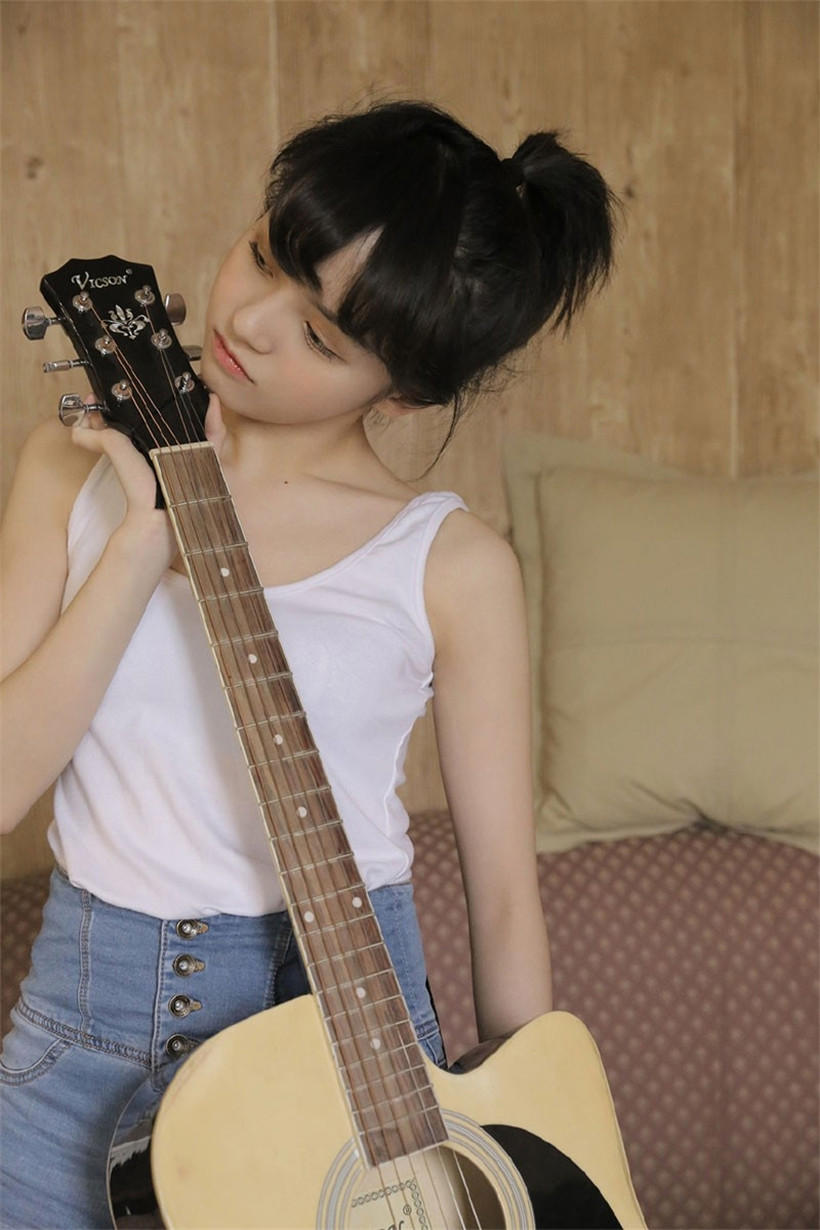 因为看轻,所以快乐;因为看淡,所以幸福