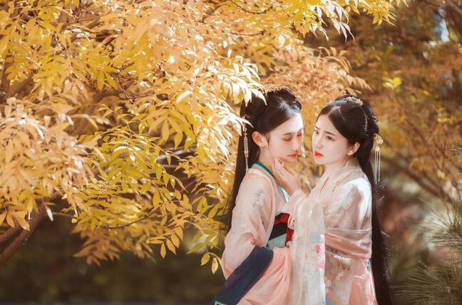 我的女上司 妖娆女上司在我身下求饶