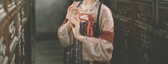 情依依