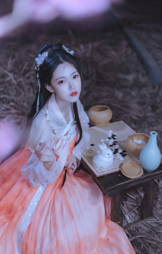 乡村又痒又舒服妇后妈的秘密 秋意浓小说全集