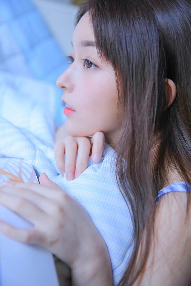 丁丁一进出6动态图 抵在镜子上疯狂律动