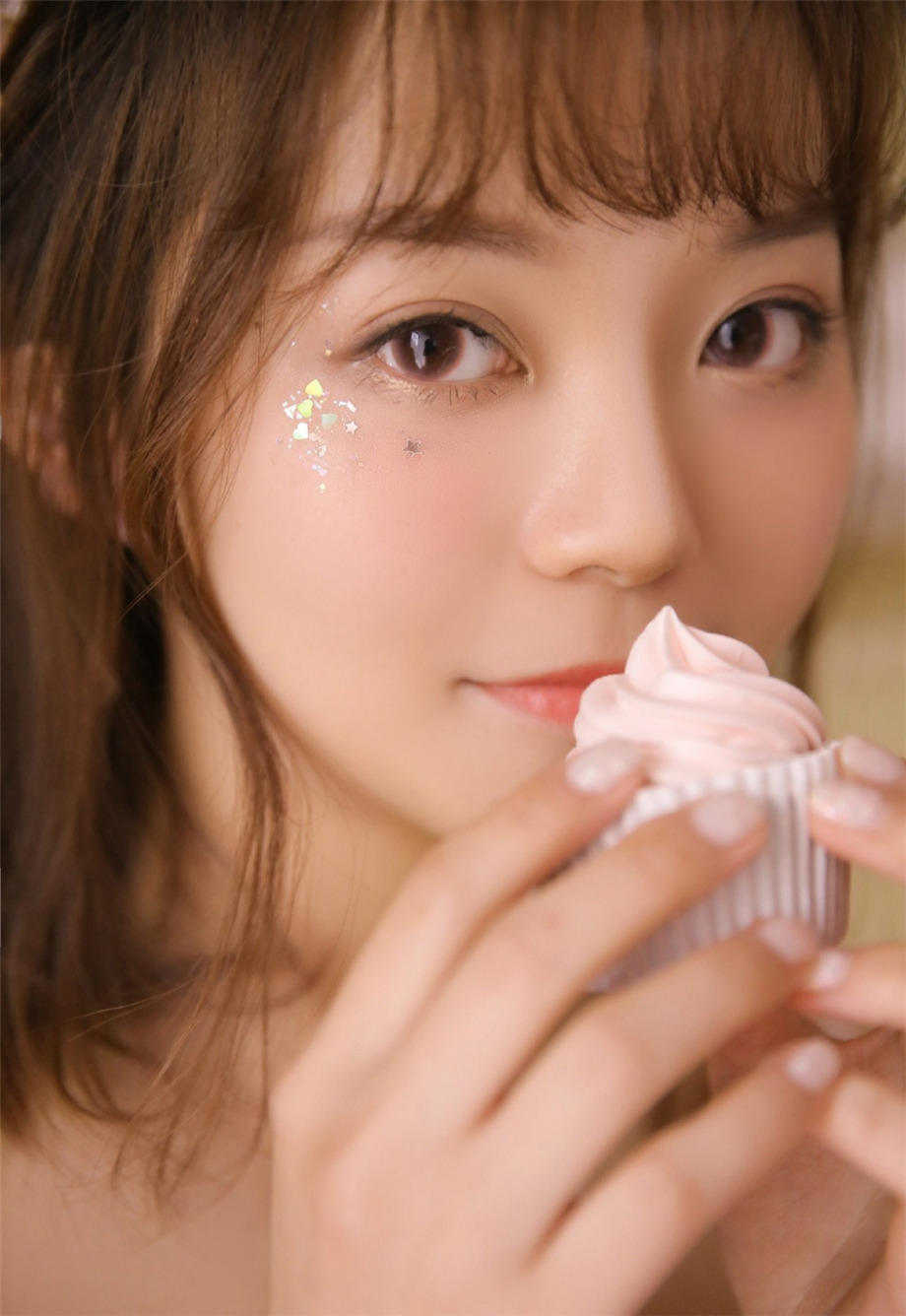 他爱上了老女人 属于我的第三只脚竟成她的专属按摩棒