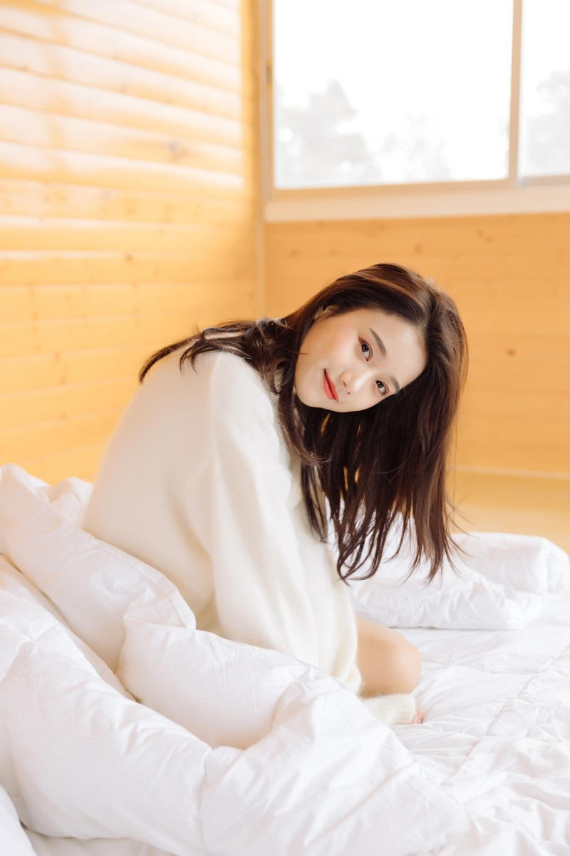 想操儿媳妇 洗澡被公公偷.窥,我才发现自己深陷泥潭