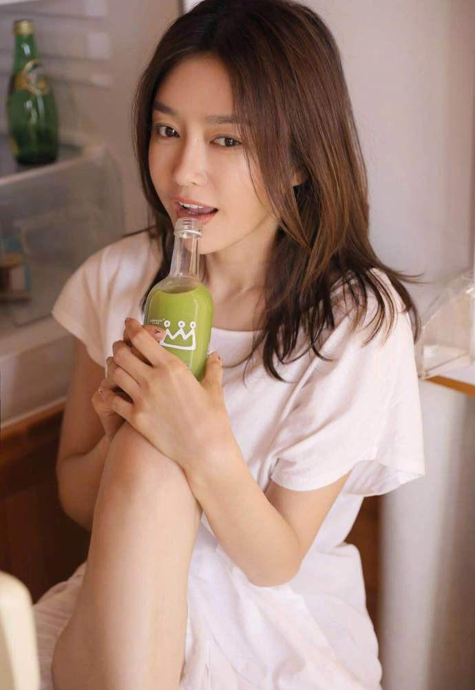 乡村夜店的赌客