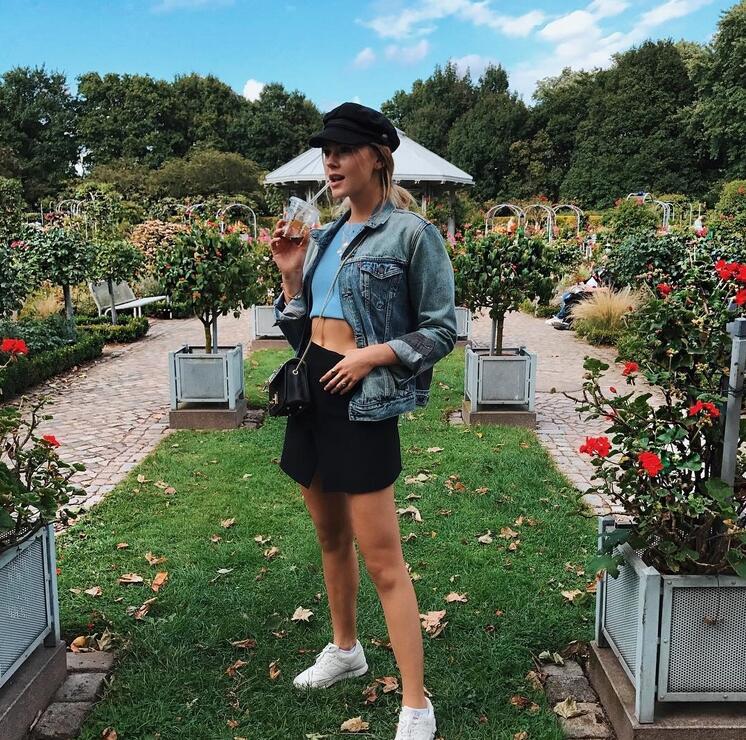 我和岳毌在玉米田春风十里不如你 懦弱丈夫导致我整天在陌生壮男