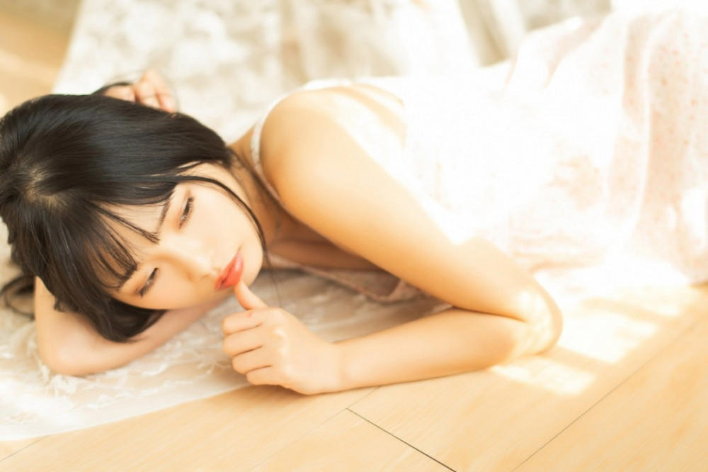 与美艳少妇床上大玩SM 让我体验极致性福