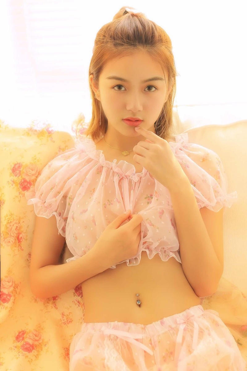 乡村风流韵事 村妇在我的引诱下沦陷了