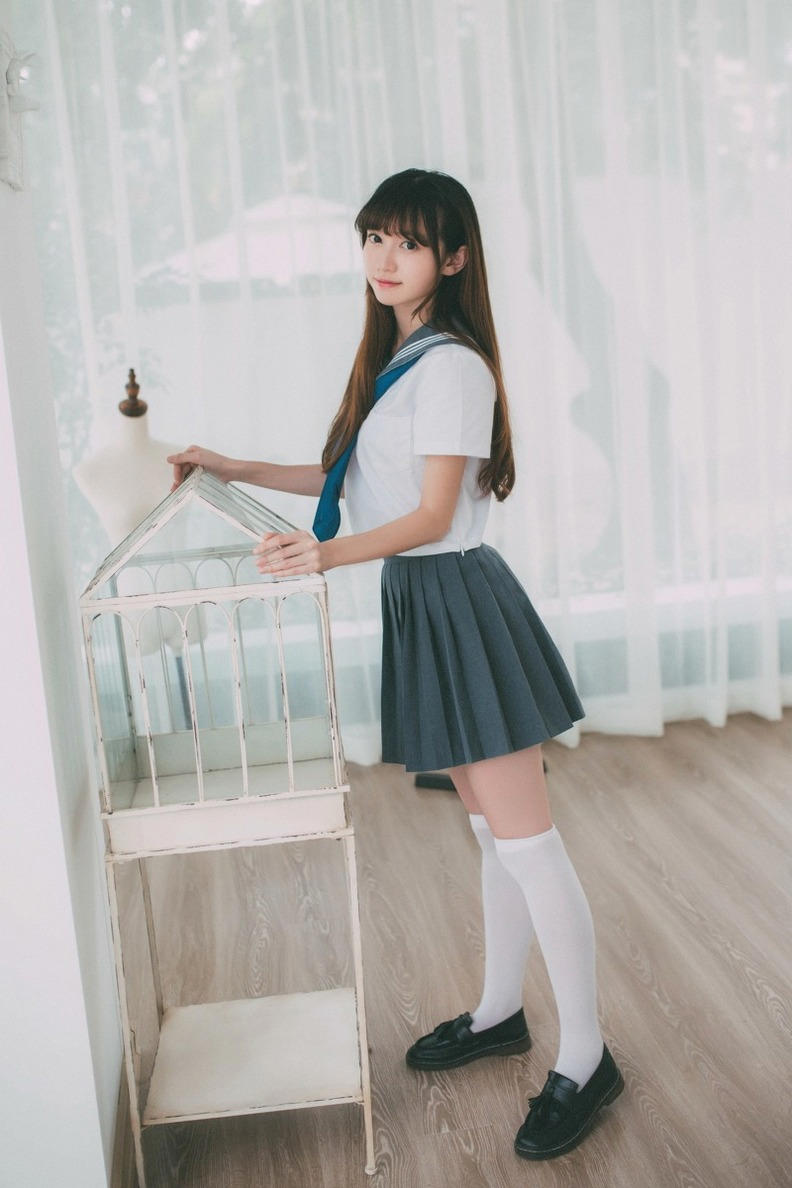 实习老师在床上征服我