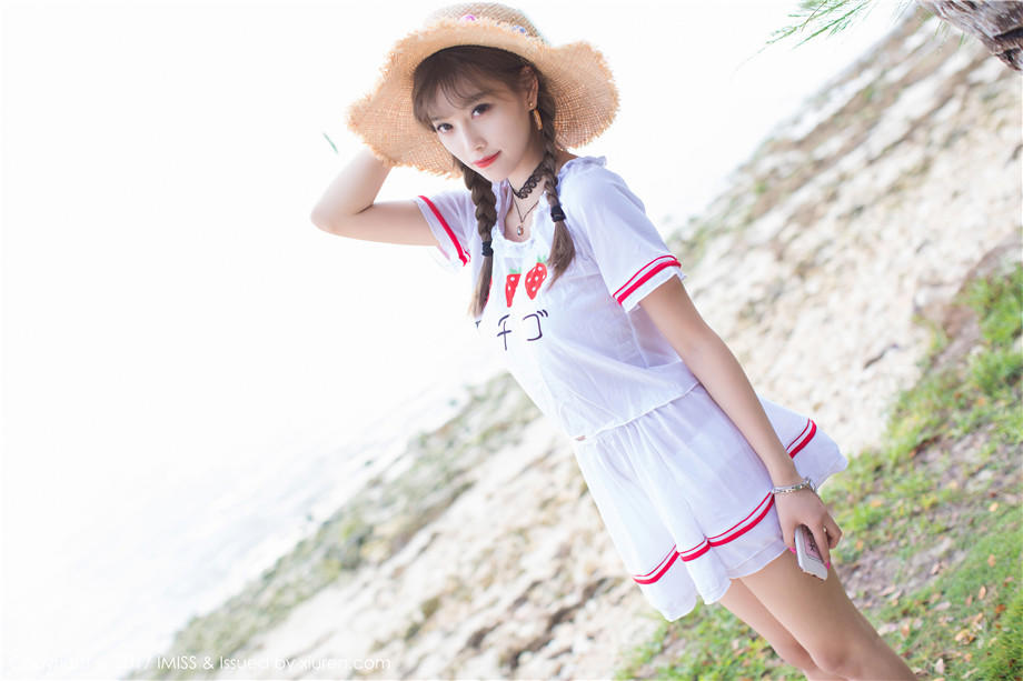 挺进女友闺蜜的身体  同时玩弄几个男人的感觉好爽