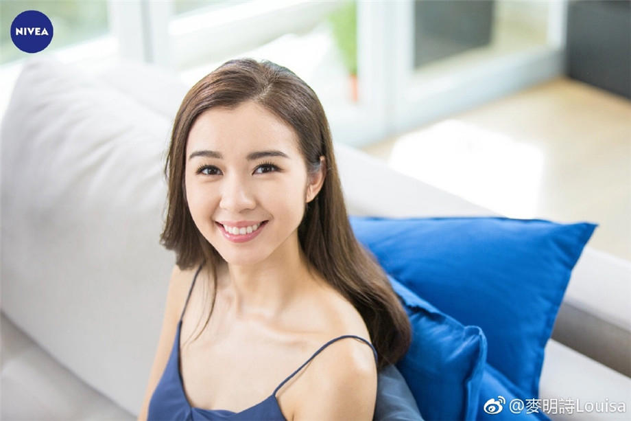 以武结缘成佳侣，不意触她痛脚我惨遭烟灰缸砸鼻