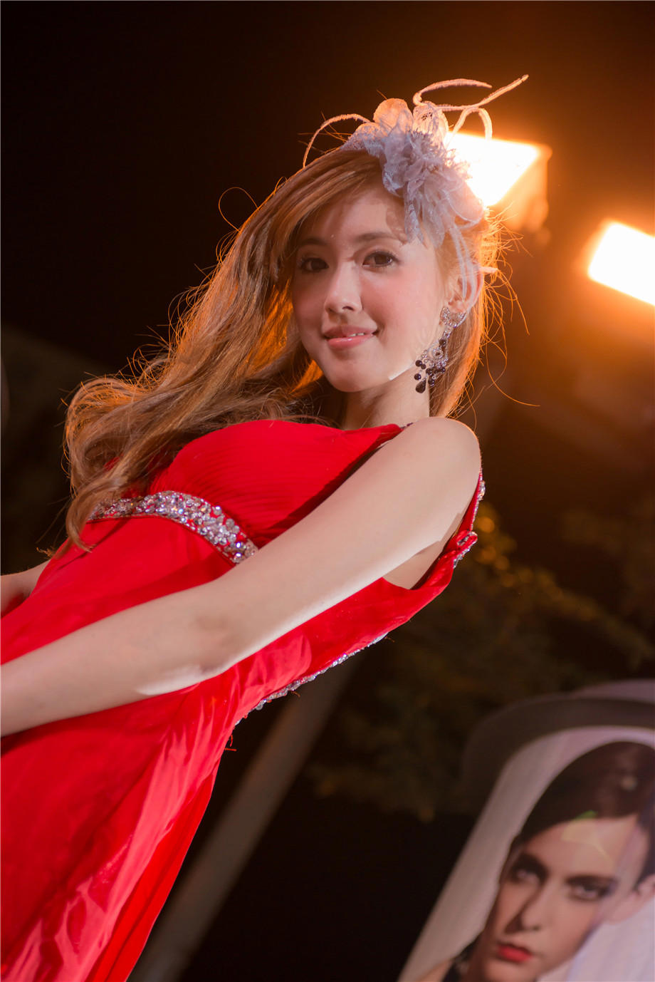 未婚妈妈： 不给两百万他就失踪了