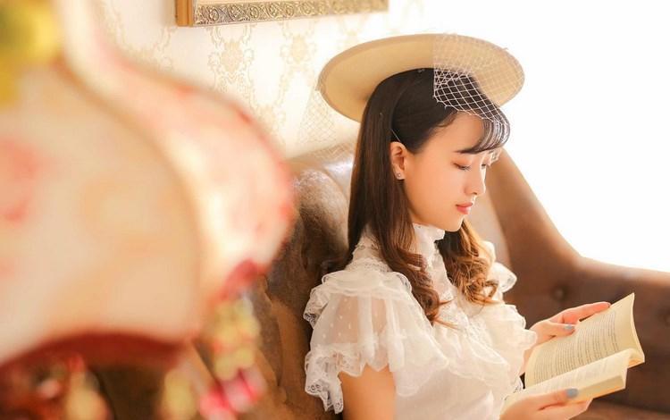 偷看女友性爱日记后让我很震惊她怎么能这样