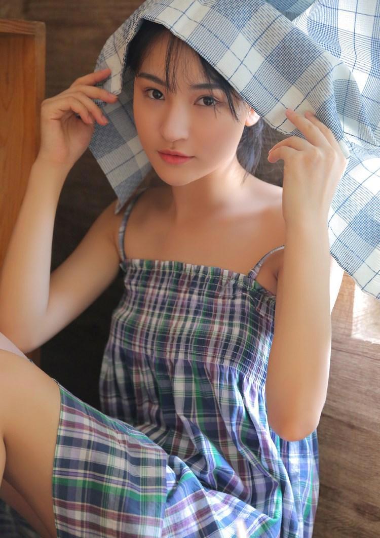 那晚一时性起和80后小男人上床做爱