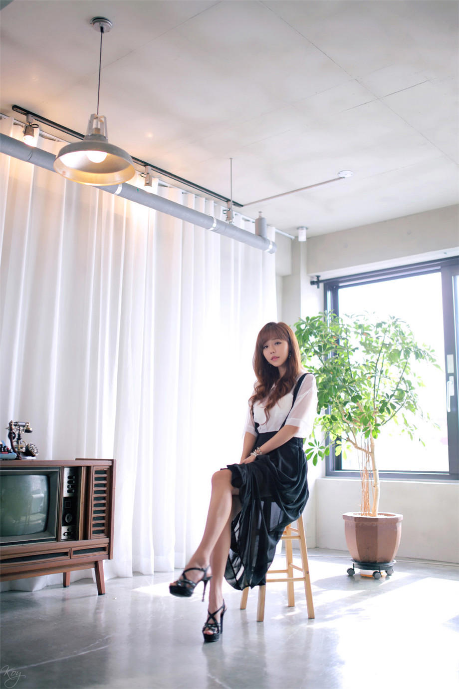52岁的老公爱上24岁的美女_生活故事