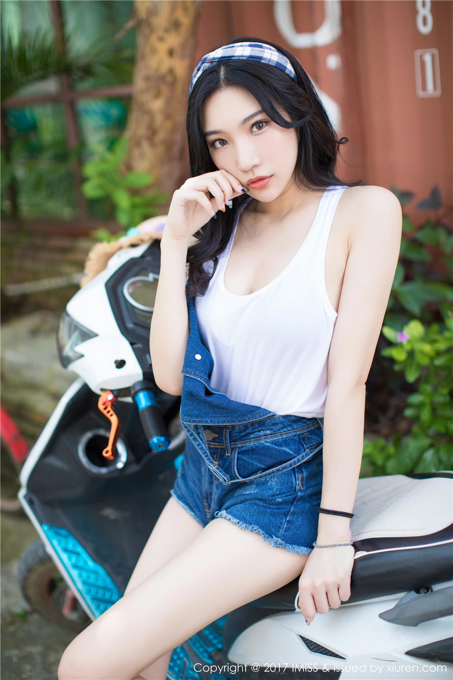 一洞入两棒 丫鬟好紧好爽