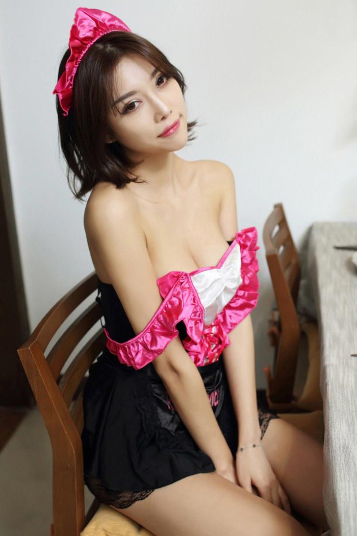 游泳池的艳遇 艳妻系列一之强开初蒙 欲望的列车第二