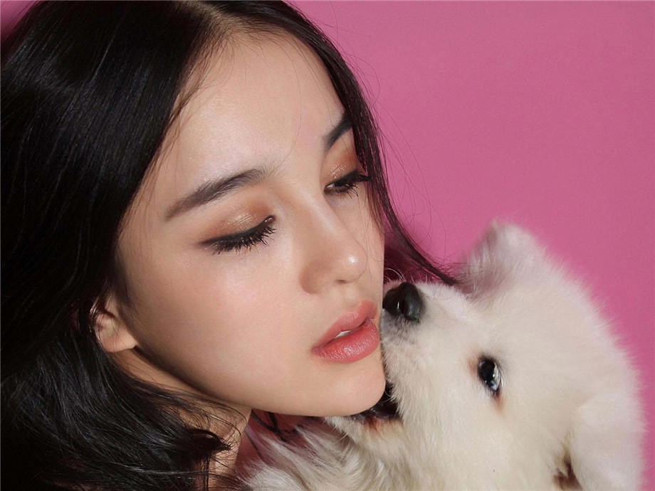 离婚少妇：目睹我与男同事偷情 女儿投入小三怀抱