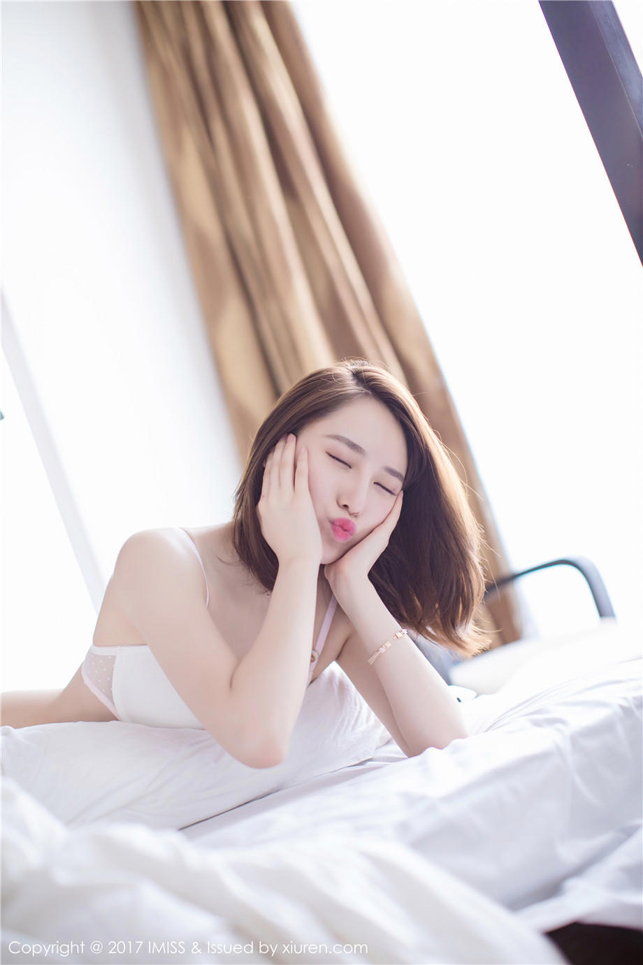 我和英文女老师的销魂一夜情