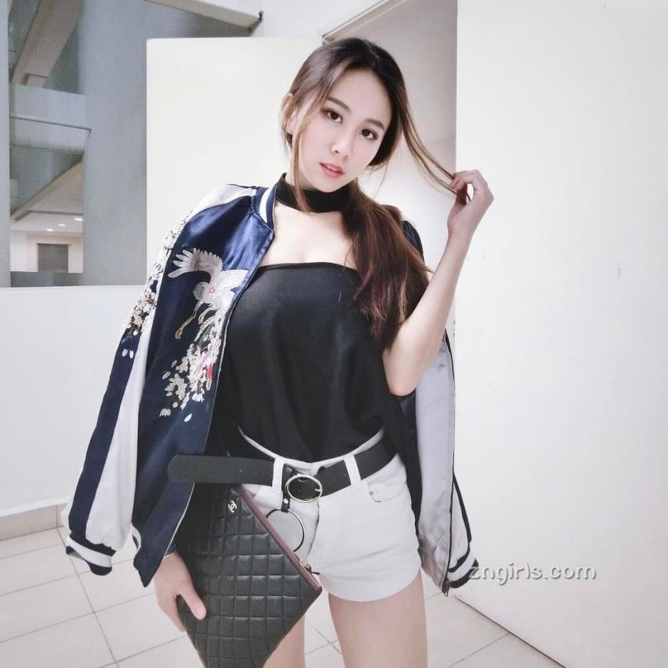 与女友和准丈母娘的性经历