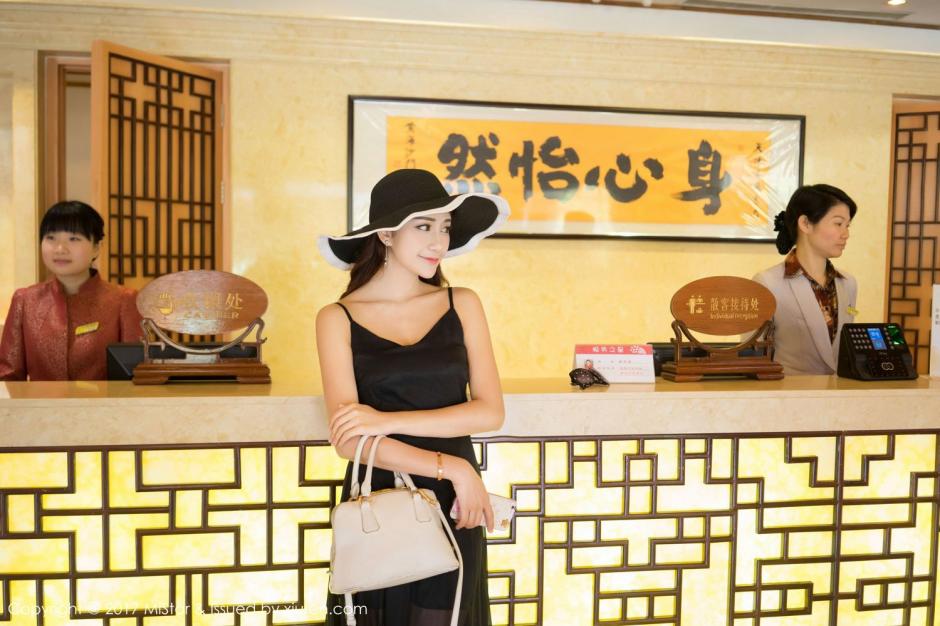 老公出轨：嫩女小三怀上我老公的孩子还得意地叫我阿姨