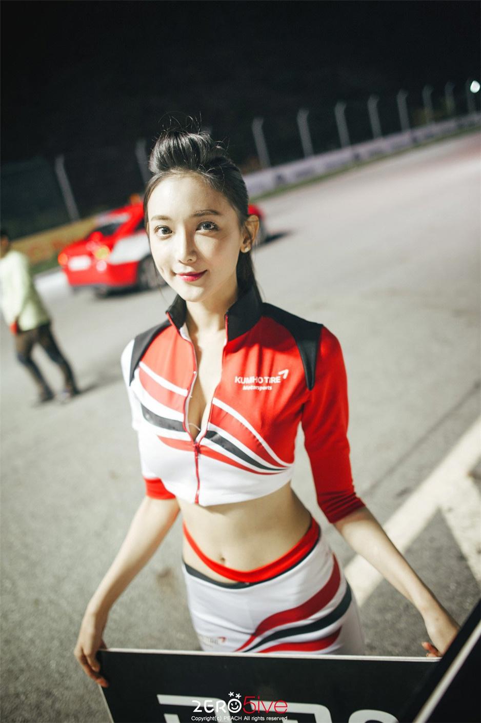 爸爸出差我把妈妈睡了 儿子半夜玩后妈 和儿子发生过关系