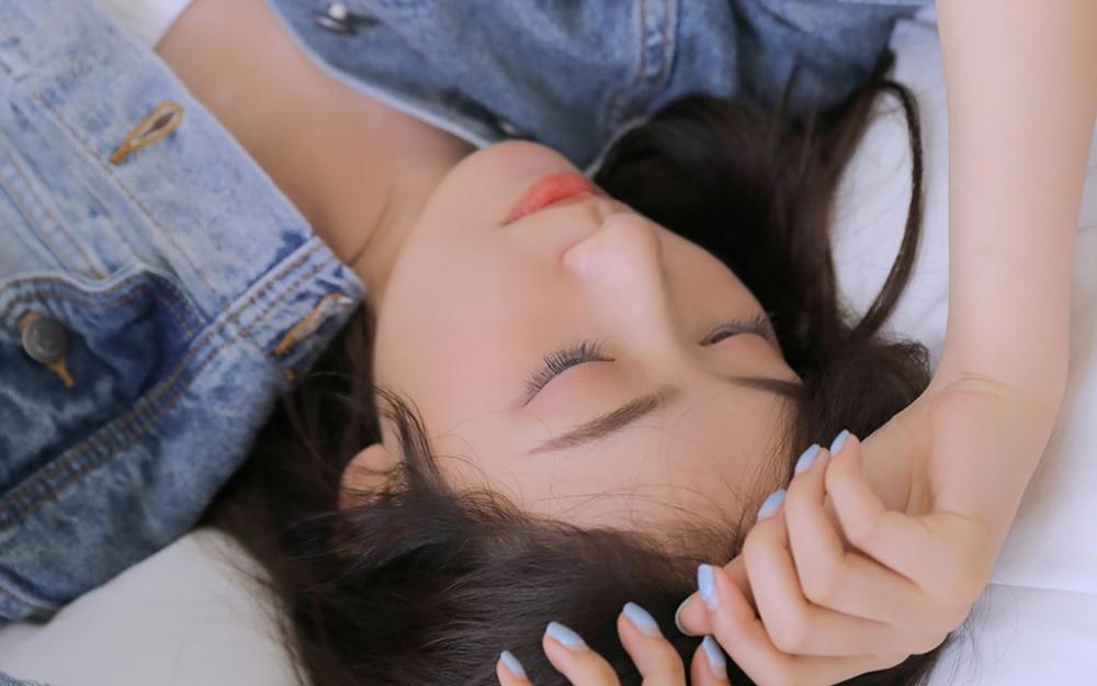 黑暗少女天亮了，舞不尽悲怆感恩
