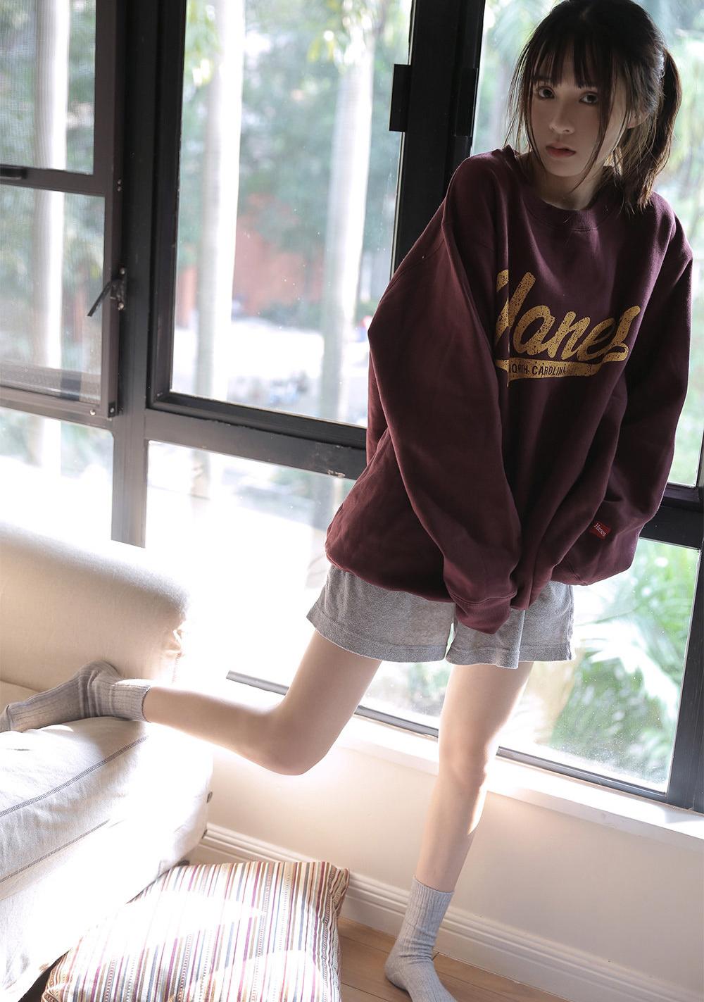 女人大腿中间的小嘴 欲成欢宝贝腿开点舔 啊宝贝腿再张开一点