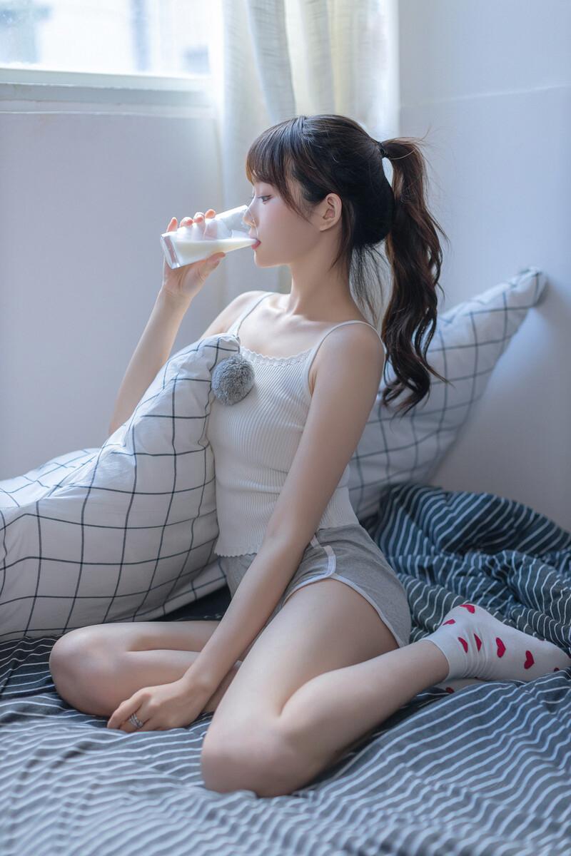 被捉奸在床我自取其辱
