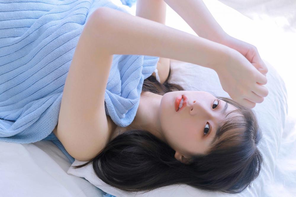 缺陷美人 尹希蓉撒娇的讨饶,可是却没有移动身子分毫(1)