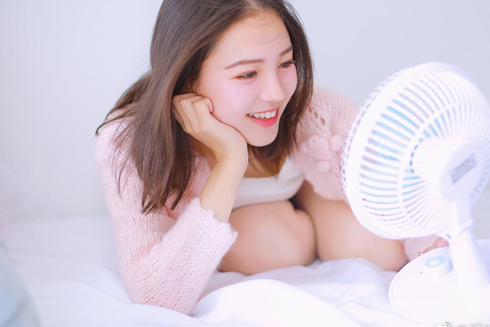 女生暗恋男生的表现 女生喜欢男生的举动
