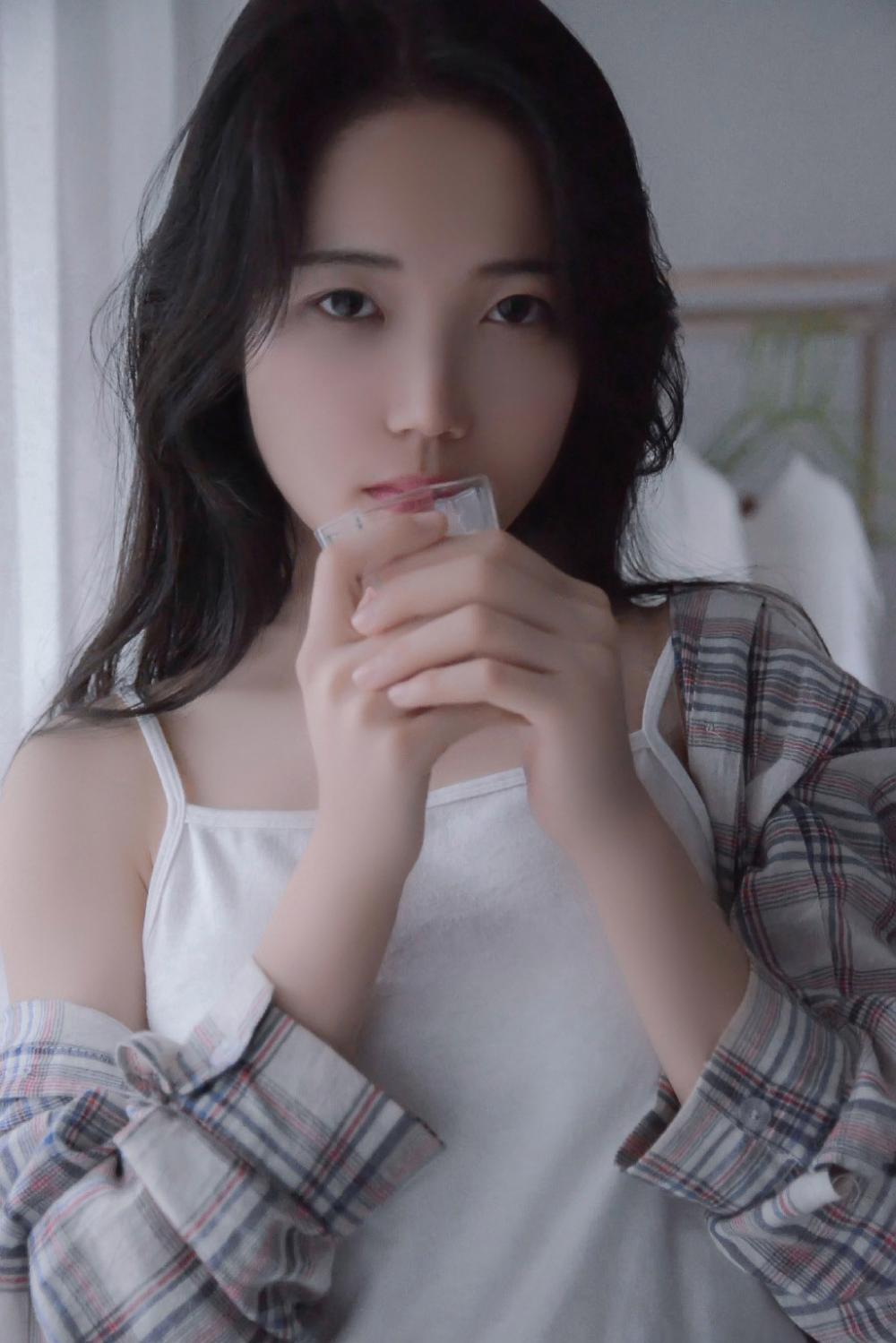 女人最佳接吻教程视频 让你的男人吻上瘾!什么的吻会让男生想要你?