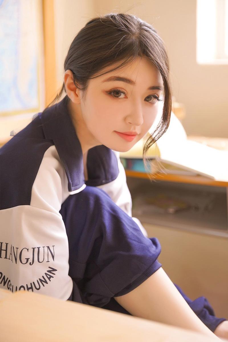 压在洗手台上进入 东北浪妇郭庭芳和老曹