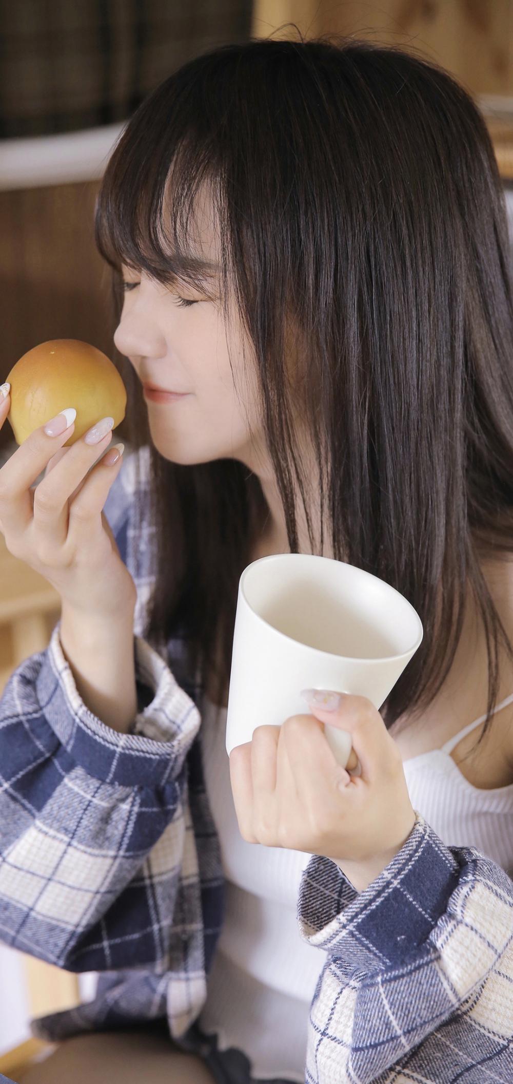 男人讲讲和女票的第一次过夜什么感觉 一整晚陪着她就蹭蹭不进去