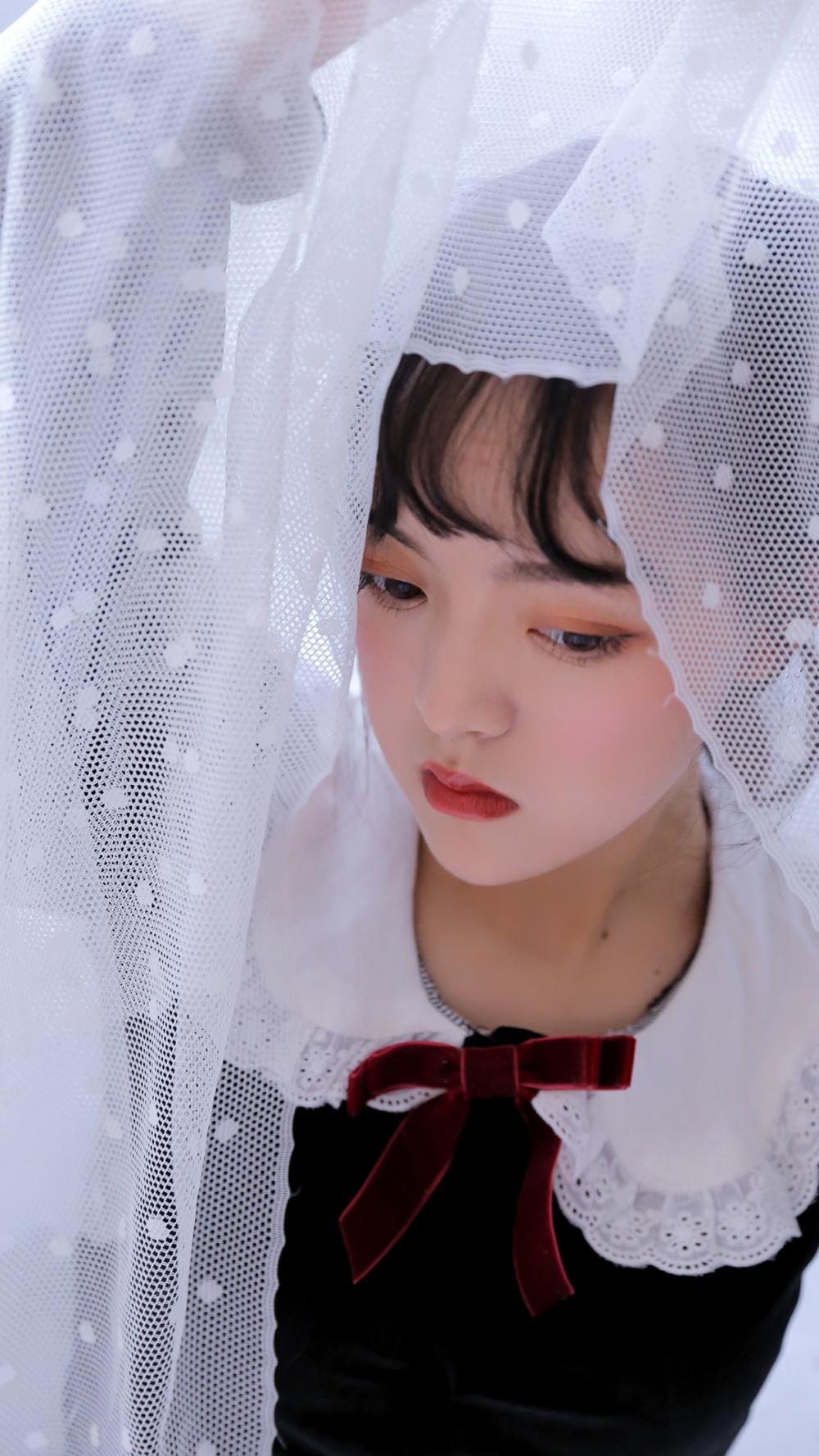 黑暗少女天亮了，舞不尽悲怆感恩