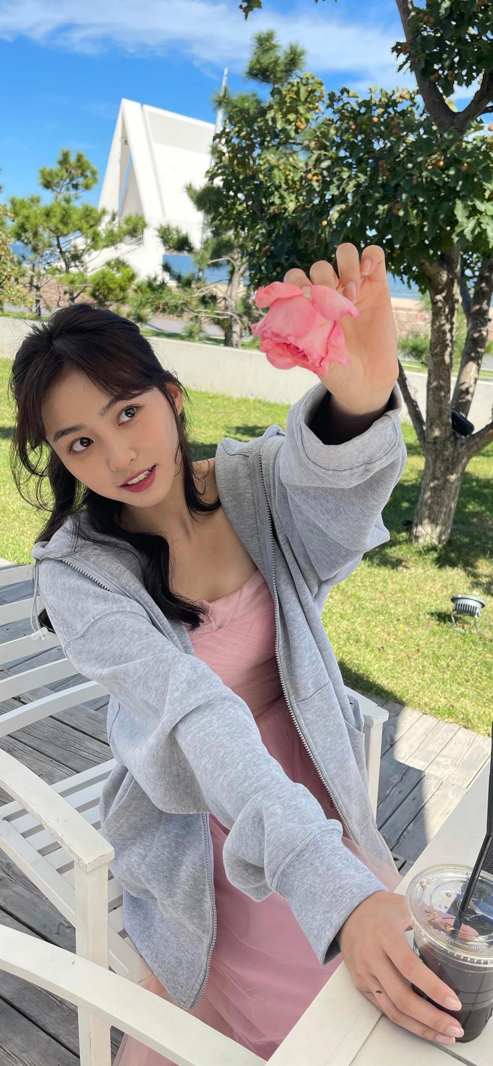 我的几个男友和我滚床单的故事4 怎么配合男友滚床单才好