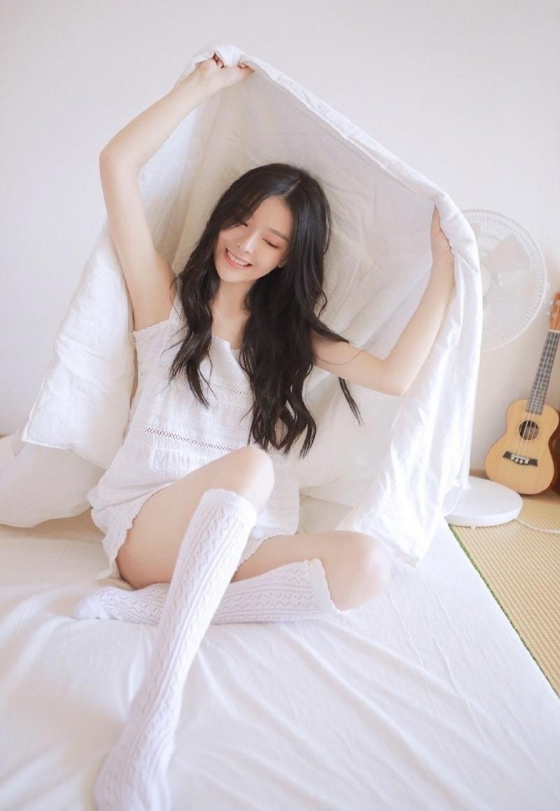 婆婆嫌她没奶水,说她白长了一对好奶奶