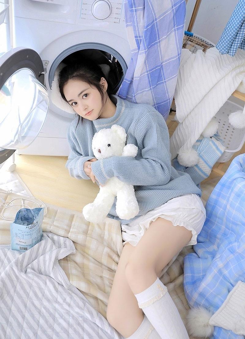 吸奶轮流嗯啊不 调教贱奴