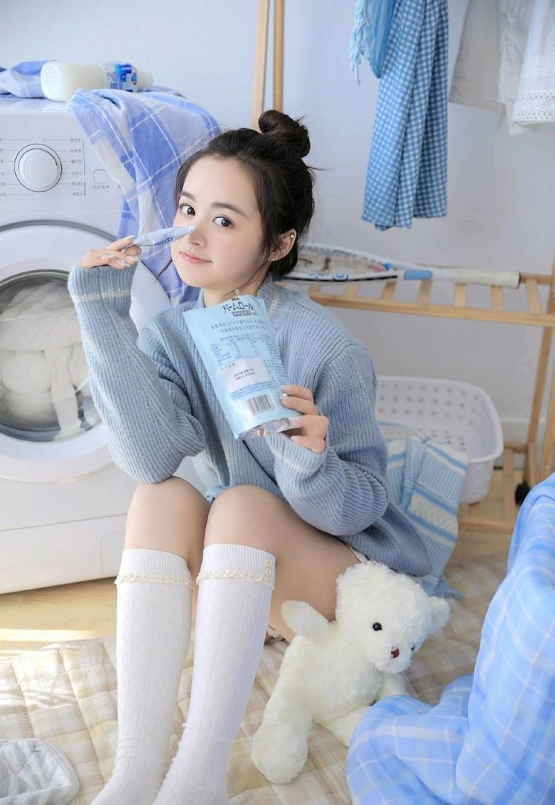 第一次去姐夫家住他把我反锁在房间