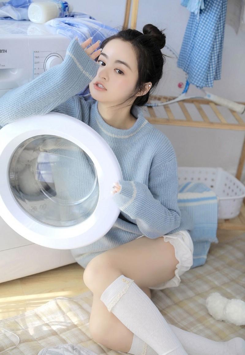 我用隐私DV威胁已为人妇的前女友做我秘密情人