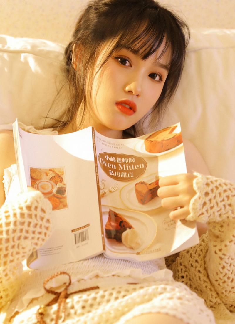 退役特种兵给美女总裁打工，白天当男秘，晚上做司机