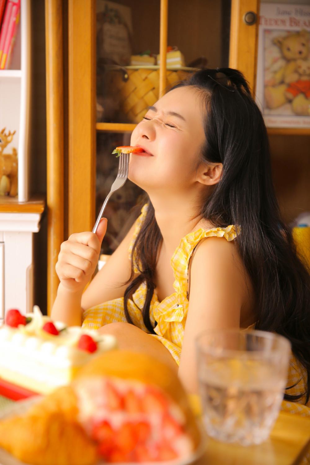 小妖精还要不要了真湿 京城往事