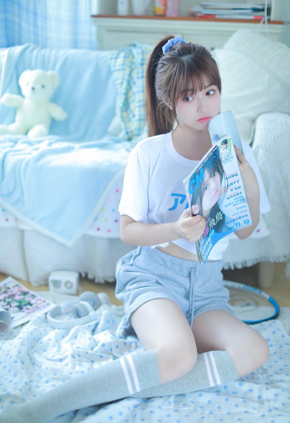 为钱，我成了老板包养的小白脸